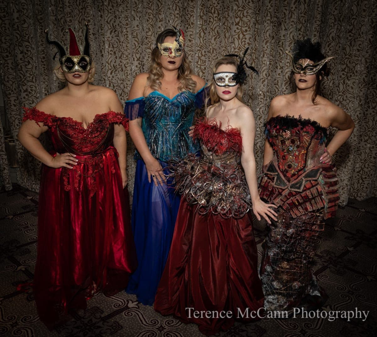 Fashion_through_the_ages_II_2019 123_tbvbv3